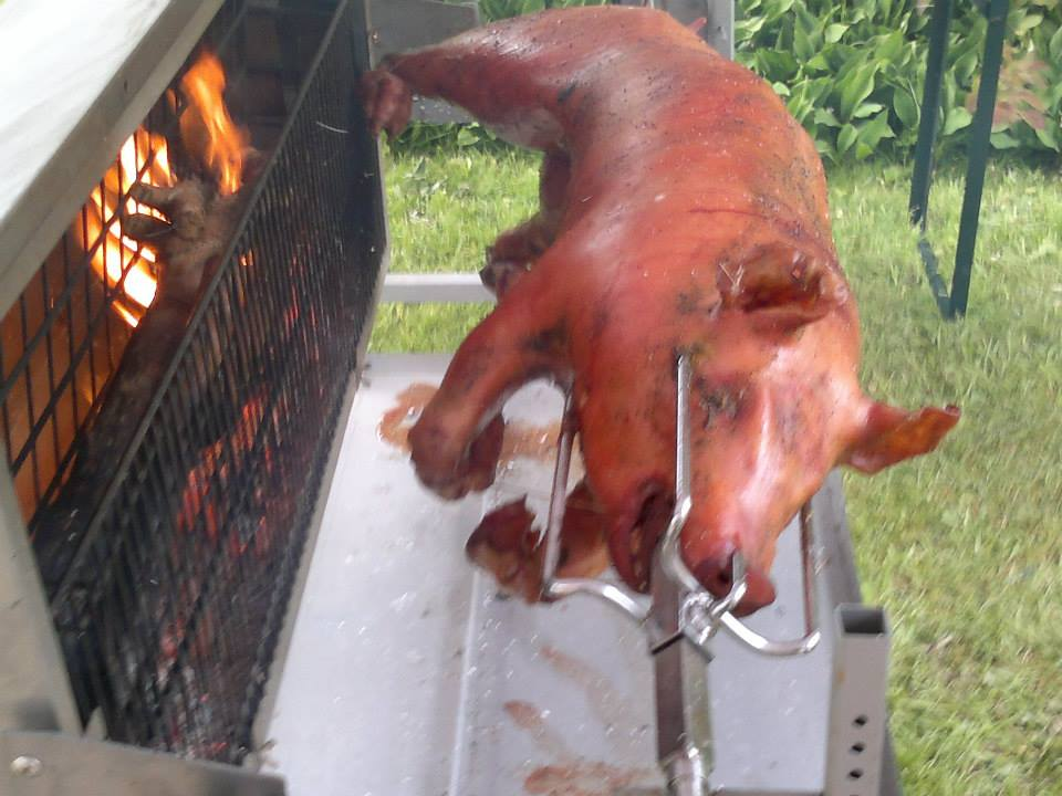 Cochon à la broche 