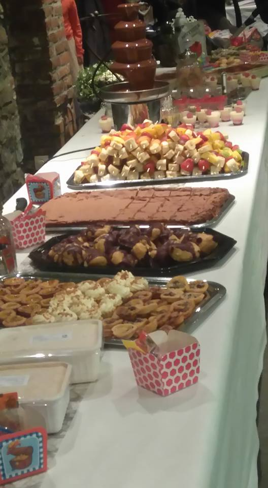 buffet desserts