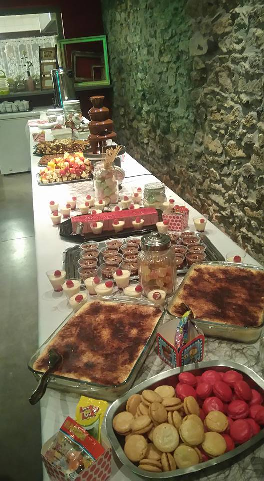 buffet desserts